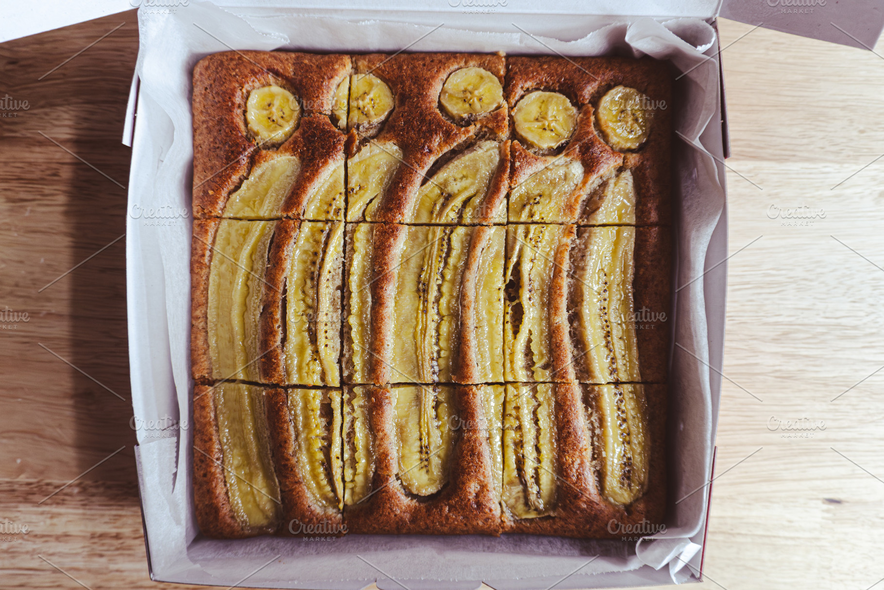 A freshly baked banana cake, a Photo by AMMi