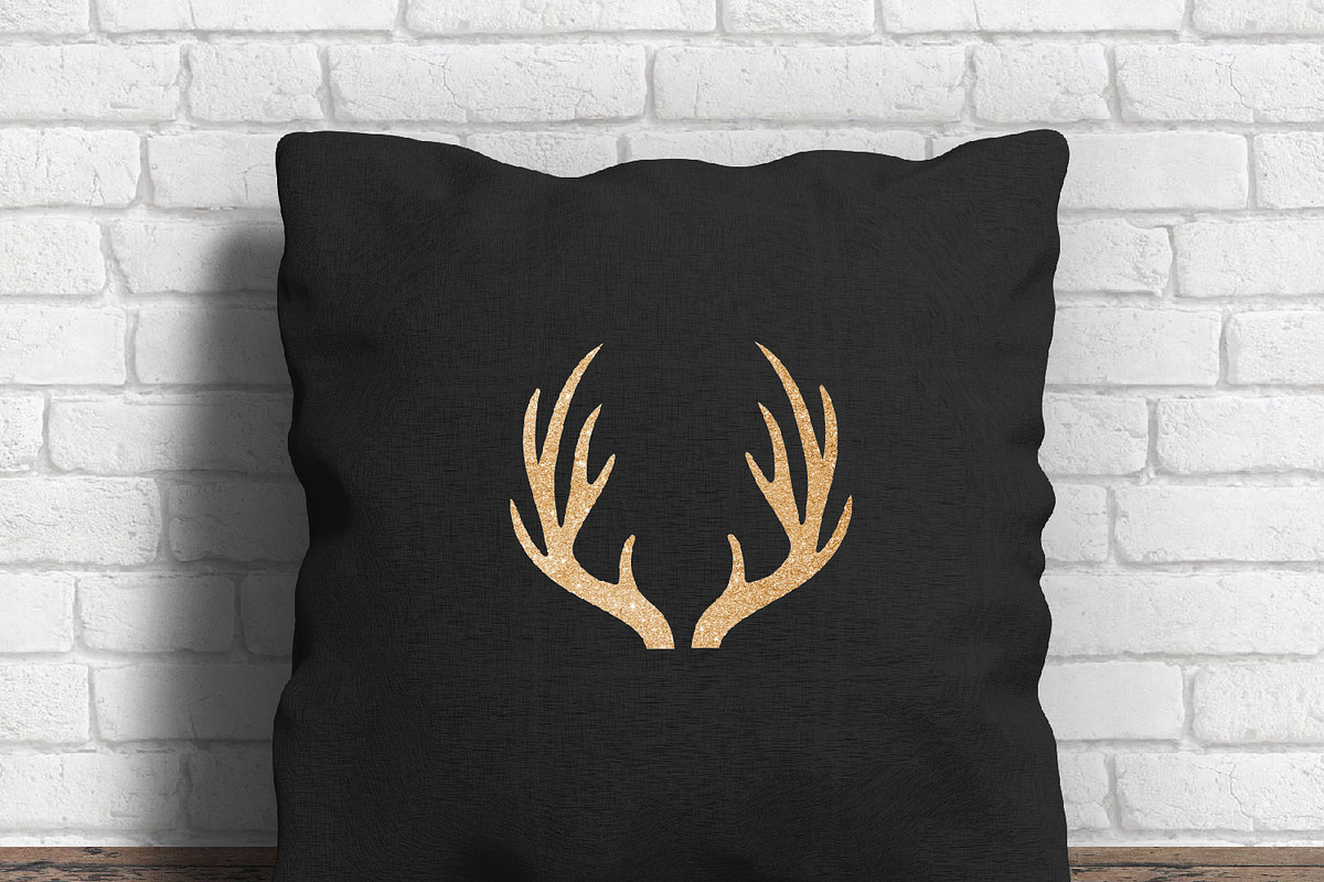 Deer Clip art, Glitter Silhouettes, a Graphic by ConfettiBears (Photo 5 of 5)