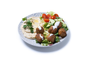 Falafel with hummus and fresh salad, a Photo by etorres69