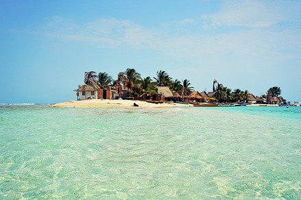 Paradise Beach Cabin preview 6