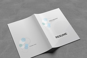 Resume Booklet 8 Pages