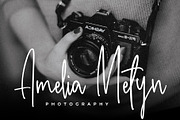 Brillanty Signature Font, a Handwritten Font by Multype Studio (Thumbnail 3 of 9)
