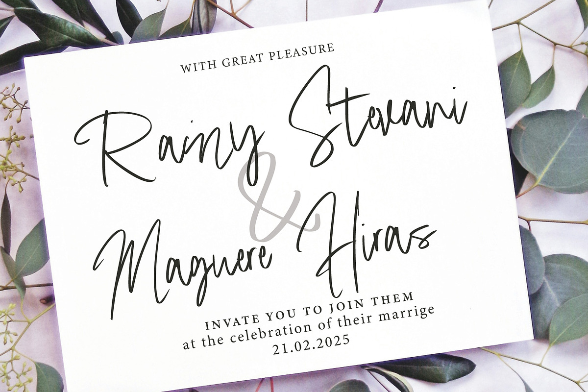 Masha Signature, a Handwritten Font by Eltypesstudio (Photo 5 of 10)