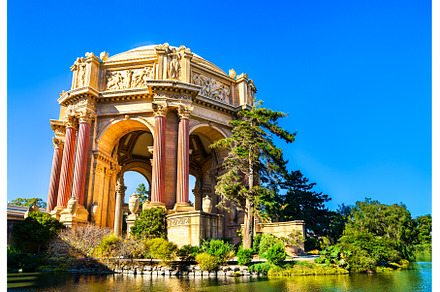 Palace of Fine Arts in San Francisco, an Architecture Photo by Leonid Andronov