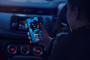 iPhone Mockups, an iPhone Mockup by PuneDesign (Thumbnail 2 of 5)