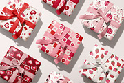 Retro Groovy Valentines Day clipart, an Illustration by Cozy pattern shop (Thumbnail 2 of 9)