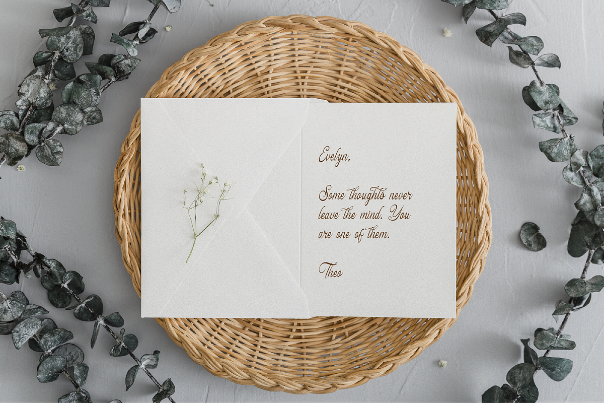 Hauliot Roisy | Handwritten Romantic, a Script Font by gracetype_studio (Photo 3 of 12)