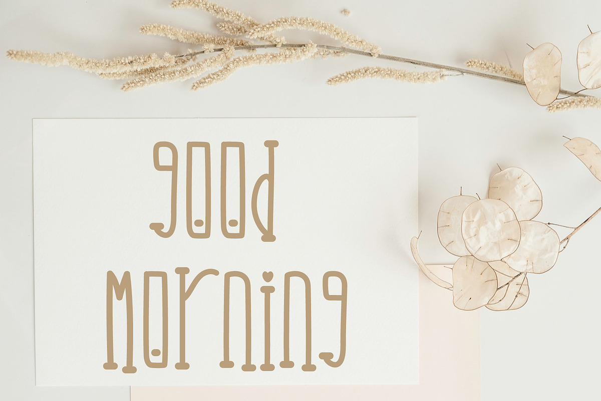 Light Fun – Playful Monoline Font, a Font by Bercreative (Photo 2 of 4)