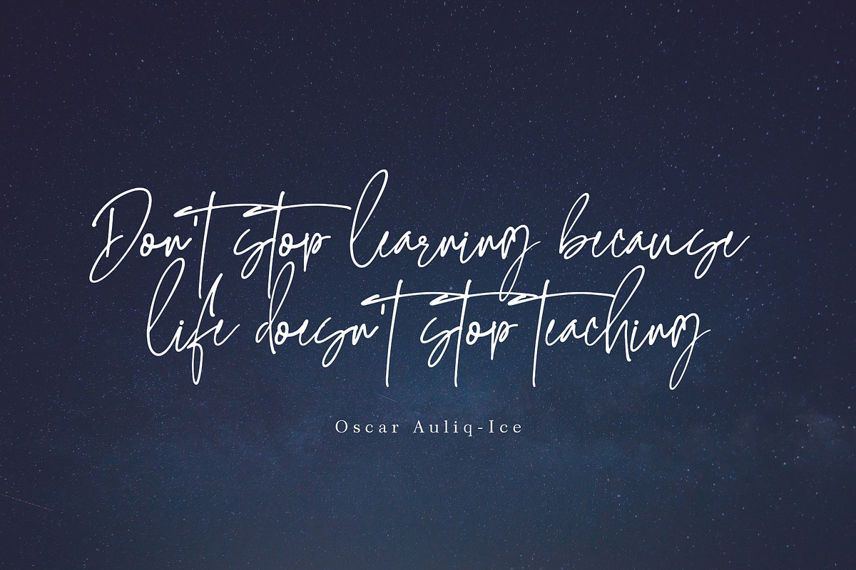 South Handwriting Font preview 7