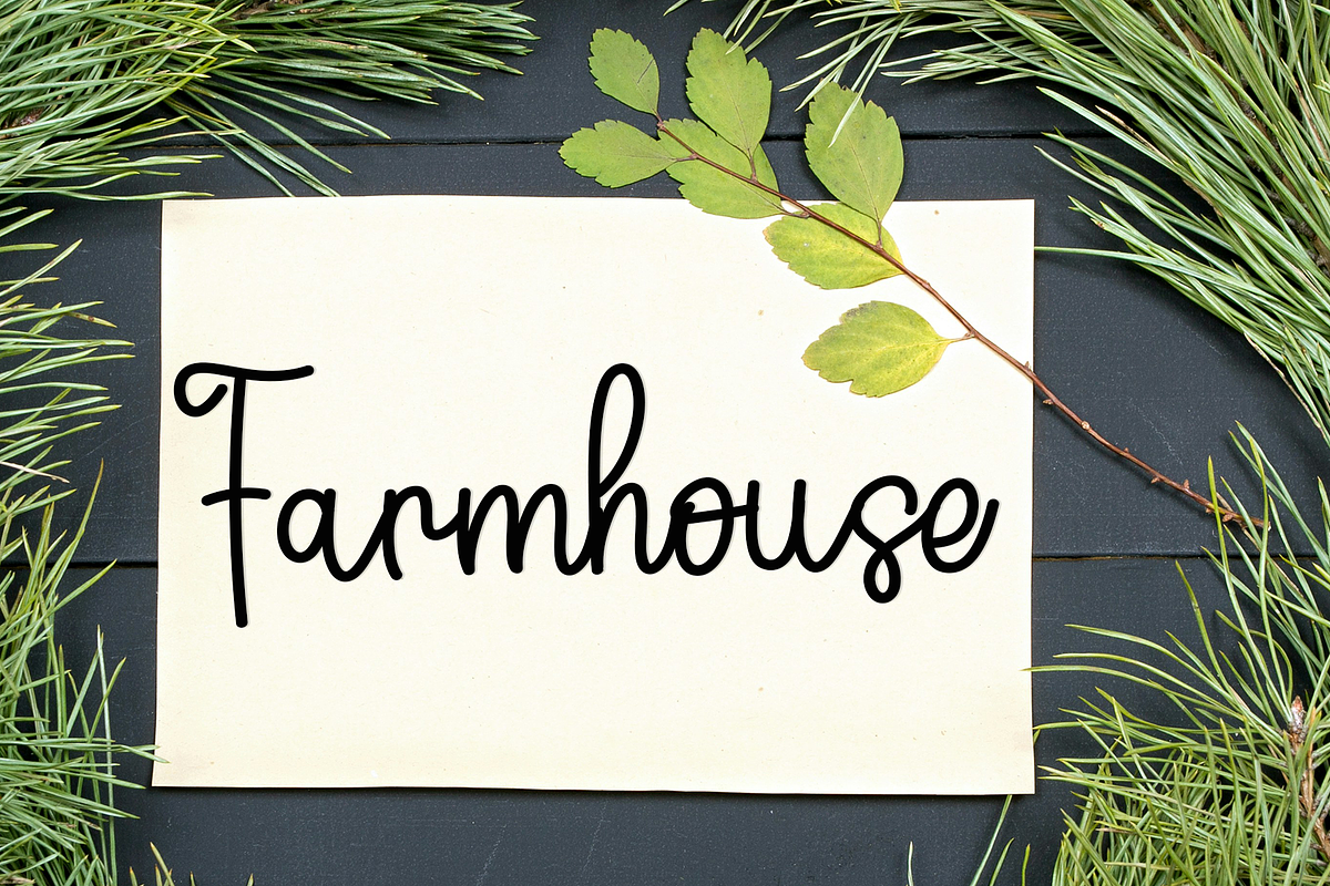 Valentine Delight, a Handwritten Font by InermediaSTUDIO (Photo 7 of 8)