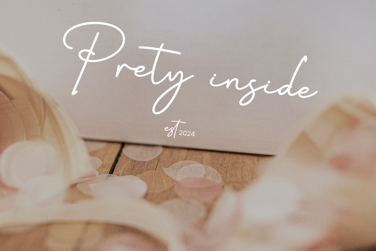 Claustina Signature Font, a Script Font by Imiftype Studio (Photo 8 of 10)