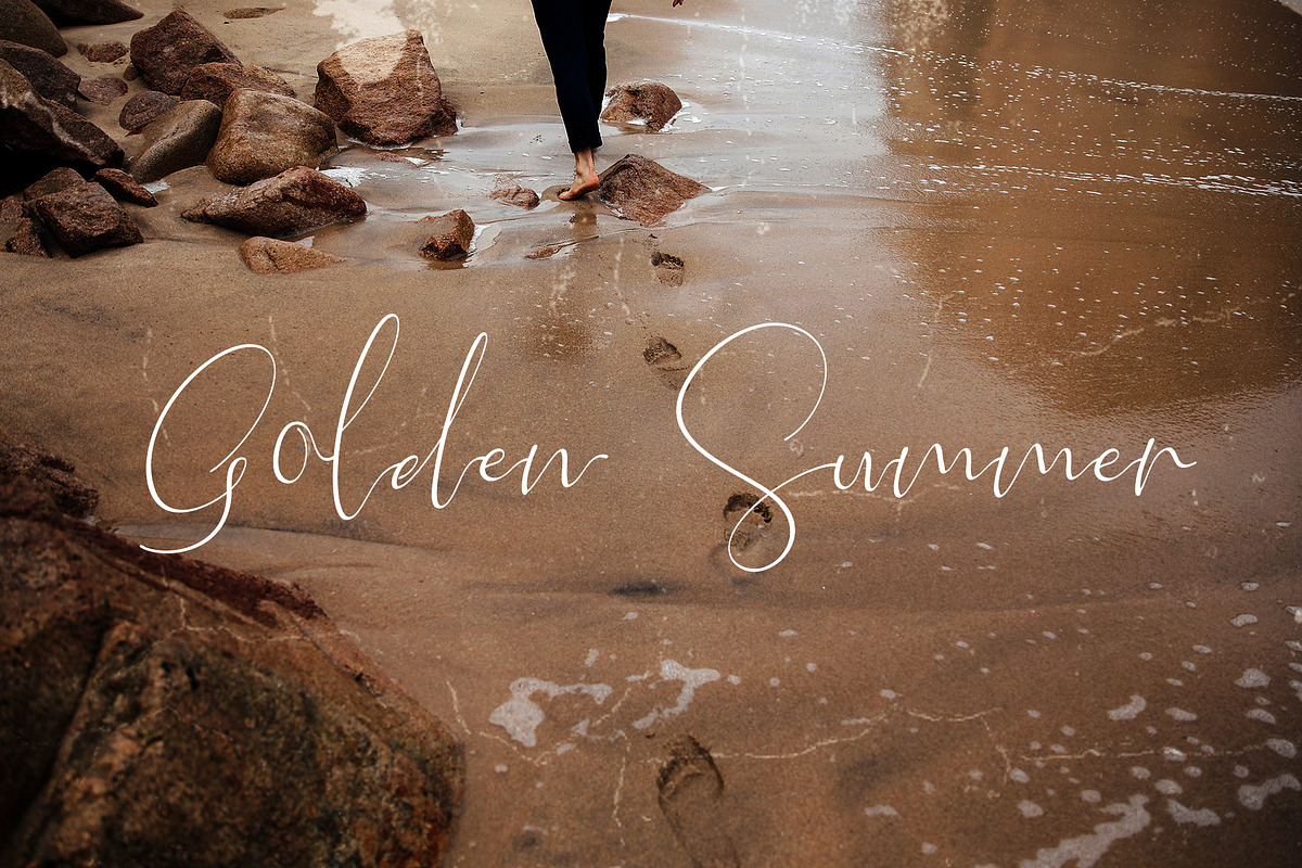 Love and Hate - Handwritten Font, a Script Font by Fonteca (Photo 3 of 4)