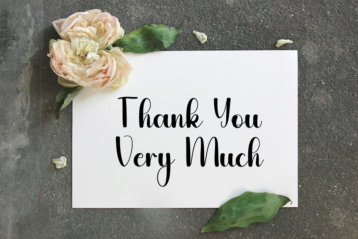 Sunday Vintage, a Handwritten Font by FreshTypeINK (Photo 8 of 8)