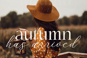 Adoretta Holland Font Duo