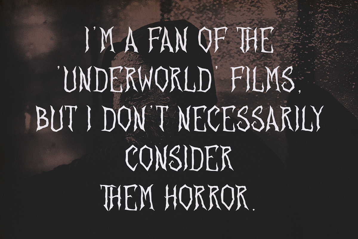 Kroxce Horror Display Font, a Handwritten Font by Maulana Creative (Photo 3 of 7)
