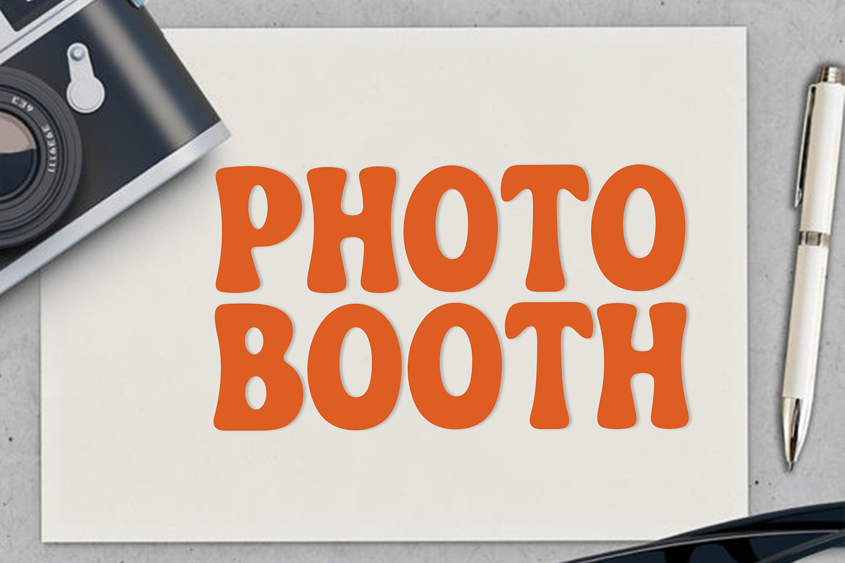 Retro Artist, a Script Font by FreshTypeINK (Photo 3 of 8)