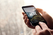 10 IPhone mockups, an iPhone Mockup by Egor Shkolnikov (Thumbnail 3 of 11)