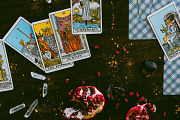 Queens & Lovers Tarot Photo Stock, a Food & Drink Photo by House of Divine Style (Thumbnail 13 of 13)