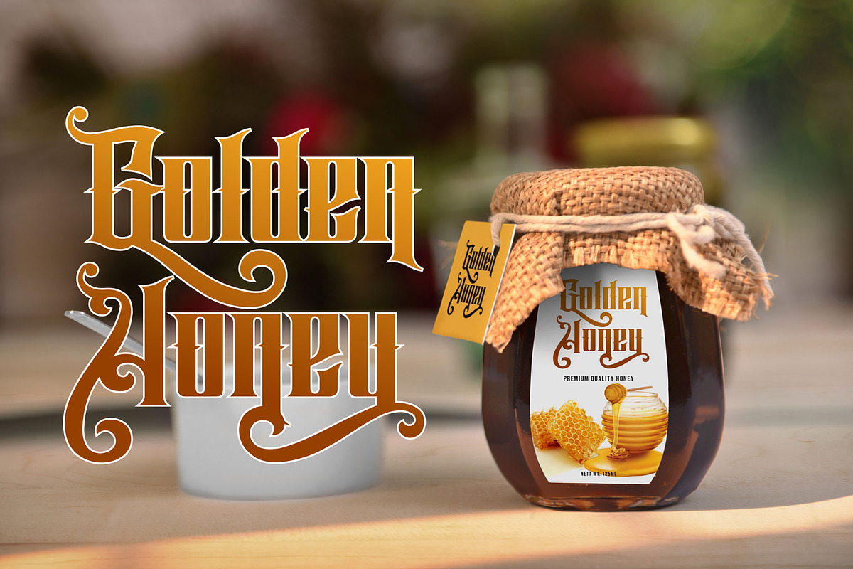 Hijrah, a Blackletter Font by Omotu Studio (Photo 7 of 13)