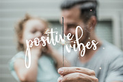 Smaragdines Font + Extras, a Script Font by Mats-Peter Forss (Thumbnail 6 of 8)
