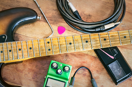 Electric guitar and  accessories