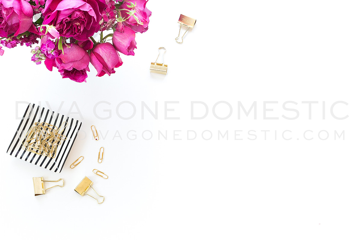 Styled Stock Photography Hot Pink, a Mockup by avenuetwentyone
