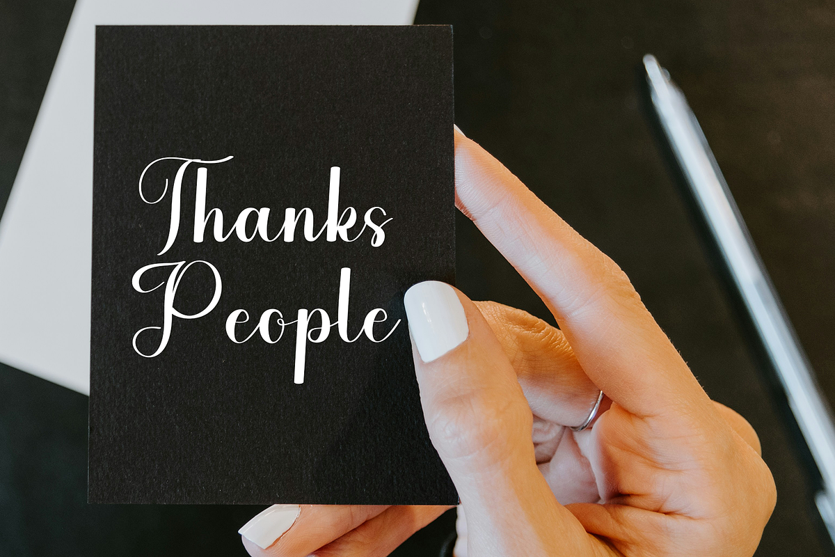 Deary Darling, a Handwritten Font by FreshTypeINK (Photo 8 of 8)