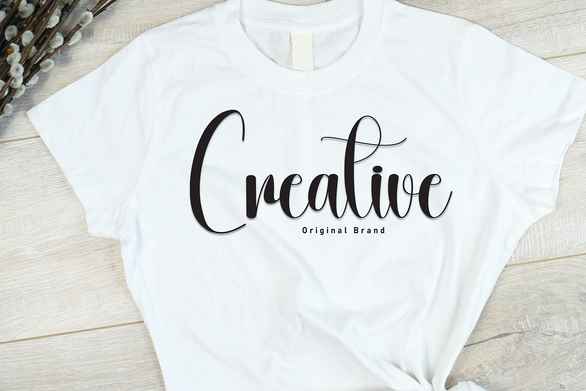Radiate | Script Font, a Handwritten Font by Scratchones (Photo 3 of 9)