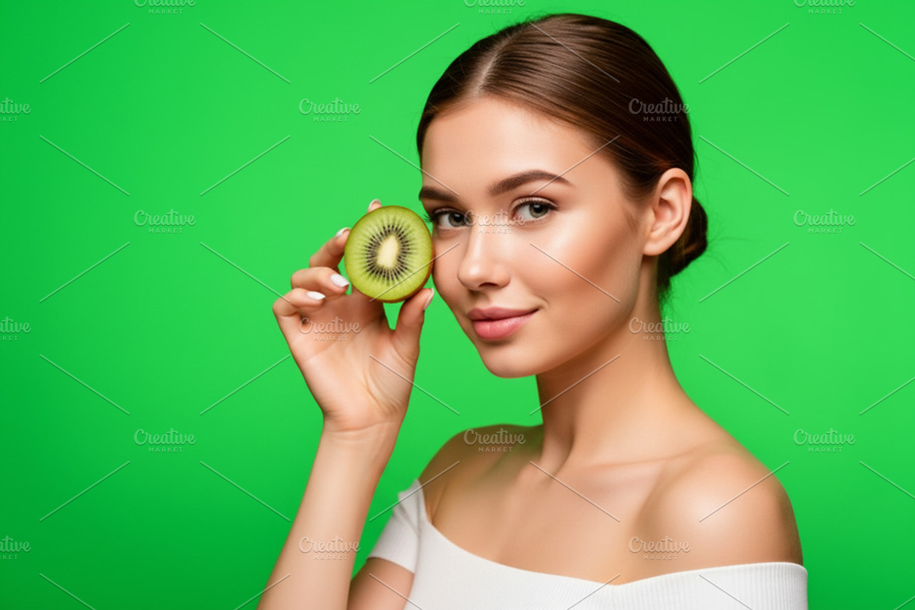 Kiwi Beauty Portrait, a Person Photo by Casa Mandarina