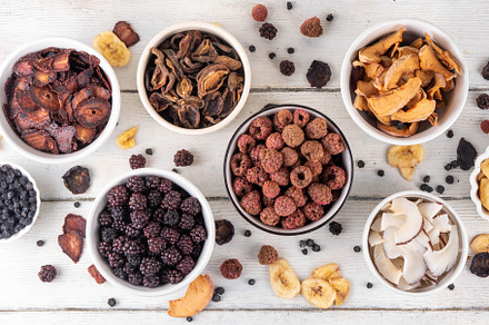 Freeze dried fruit berry