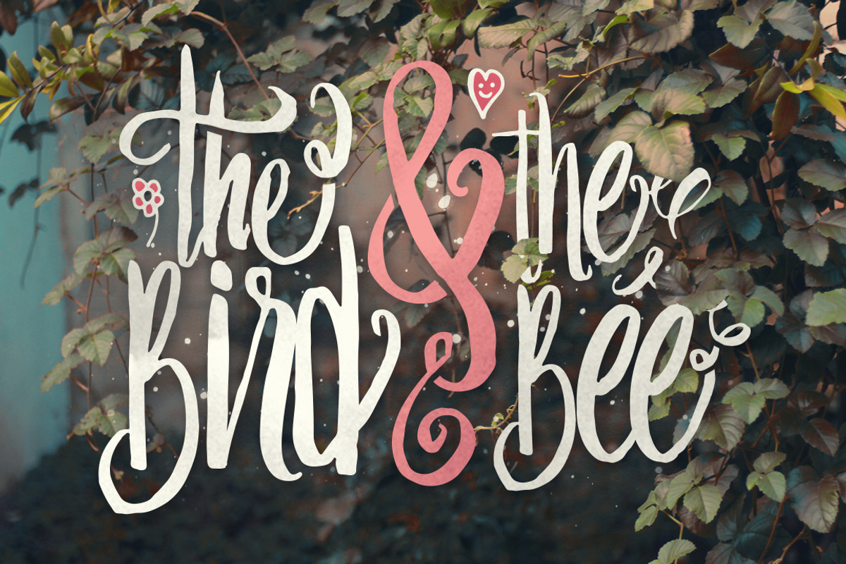 Loveton Typeface preview 5