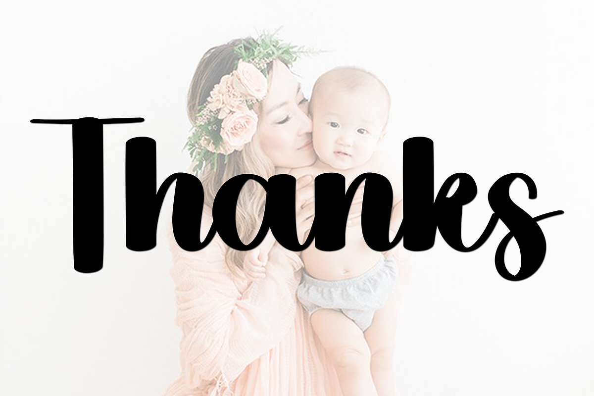 Season Christmas, a Handwritten Font by InermediaSTUDIO (Photo 6 of 8)