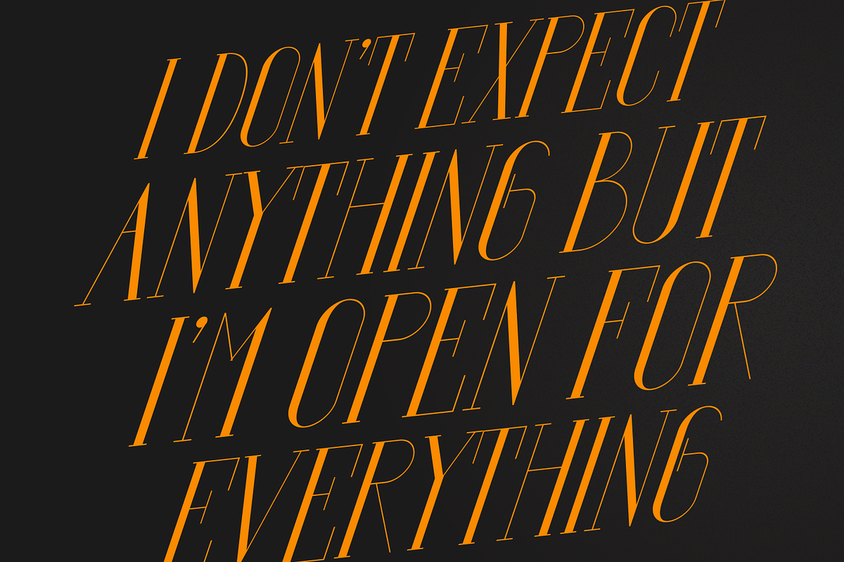 Vaynard Classy Font, a Serif Font by Motiontail Studio (Photo 2 of 6)