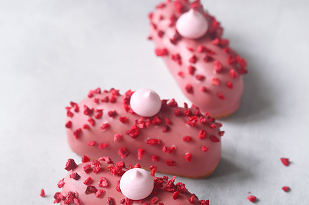 Pink Eclair with Raspberry Cream