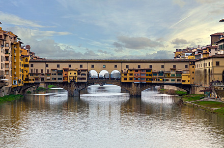 Ponte Vecchio, an Architecture Photo by T.Yalcin Photos