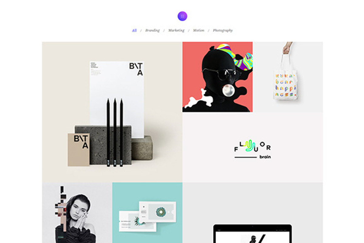 Roark - Minimal Portfolio WordPress, a WordPress Template by myshopkit (Photo 3 of 14)