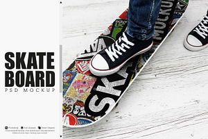 Skateboard Mockup 32