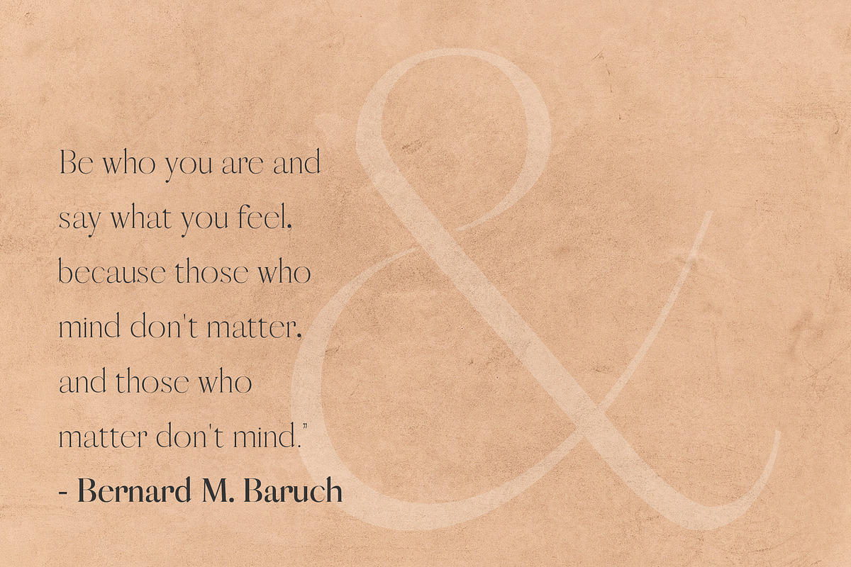 QUEEN: An Elegant Serif Font preview 6