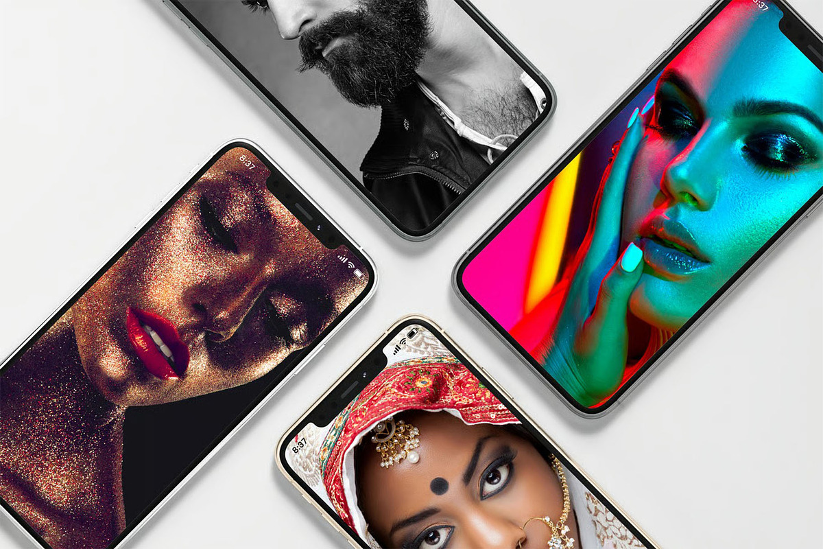 iPhone 11pro Mock-up, an iPhone Mockup by zippypixelstudio (Photo 5 of 14)
