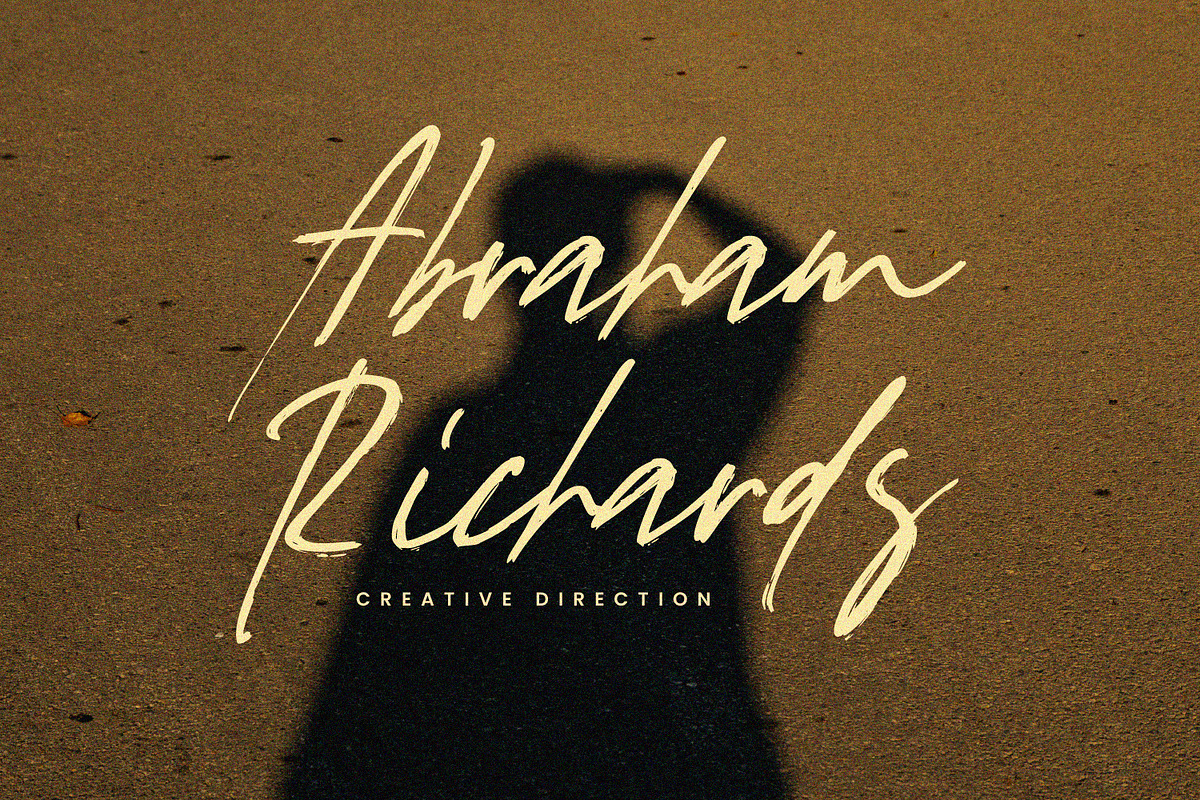 Figuea Granatae - Handwritten Script, a Script Font by Randi Irvan | Rvandtype (Photo 5 of 12)