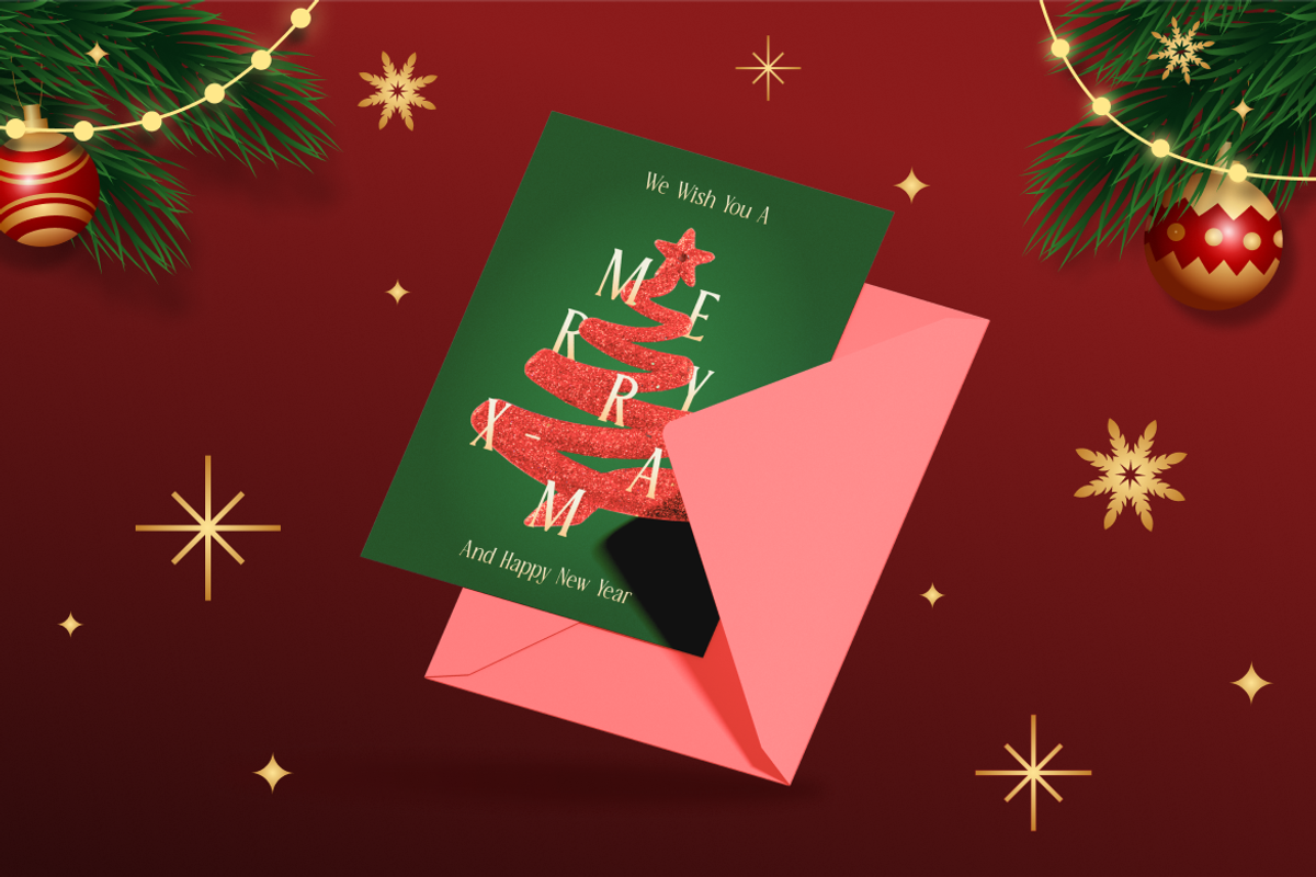 Holly Garland Christmas Serif Font, a Serif Font by Rasio Studio (Photo 7 of 8)