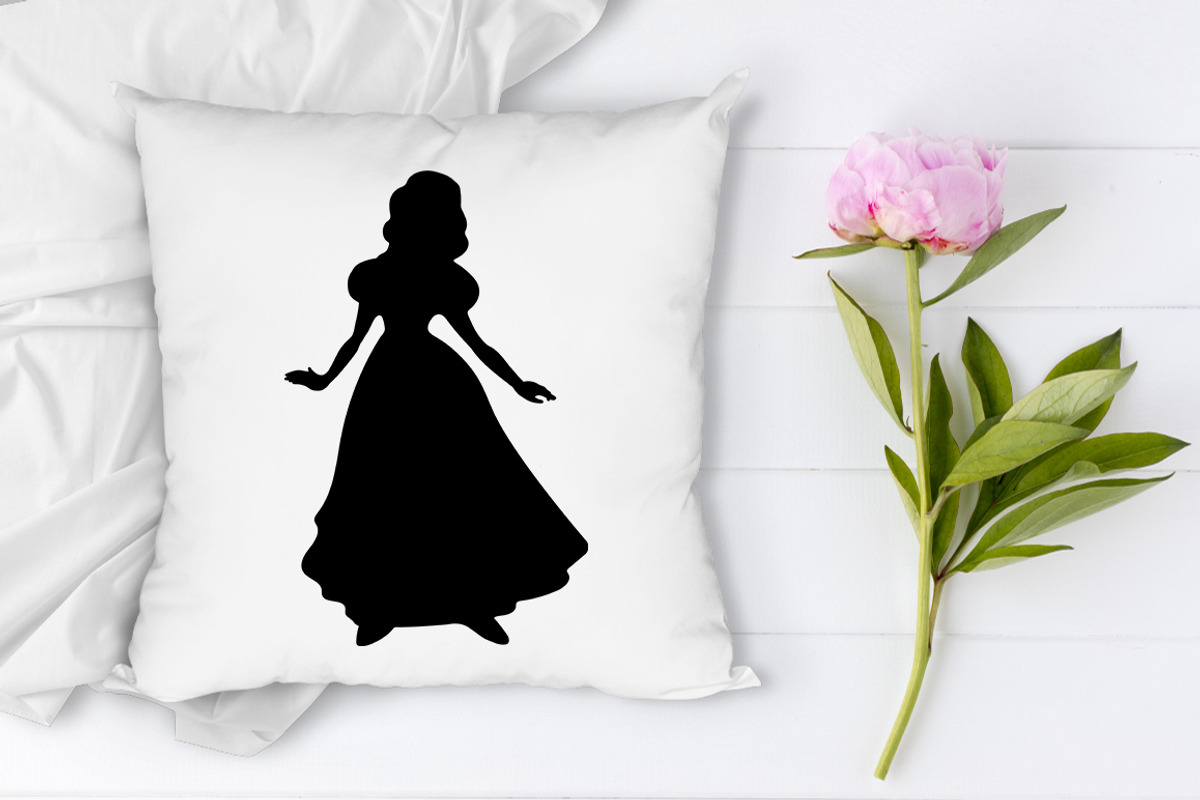 Princess SVG, Princesses Bundle SVG., an Illustration by Doodle Cloud Studio (Photo 6 of 8)