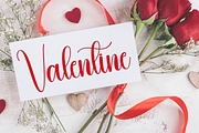 Delight | Script Font, a Handwritten Font by Scratchones (Thumbnail 5 of 9)