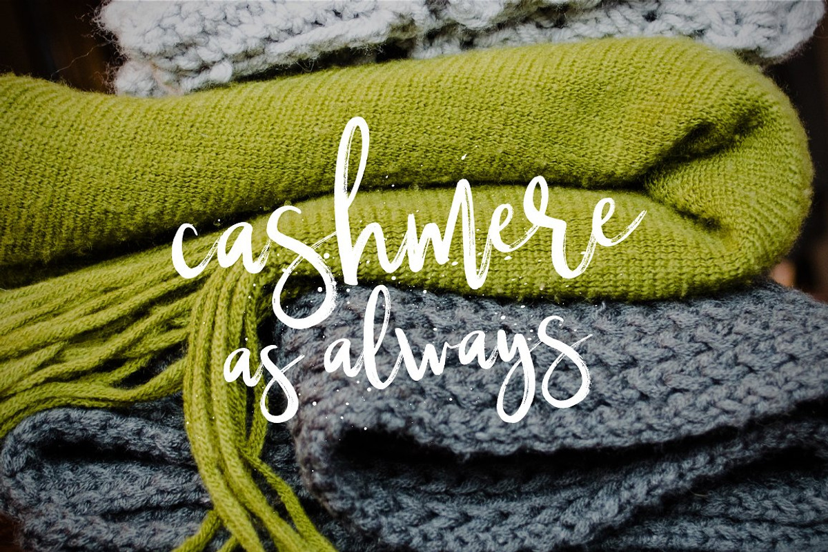 Silverberry - Dry Ink Font preview 4