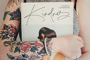 Scandinest - Signature With Ligature, a Script Font by Dirtytemp Studio (Thumbnail 10 of 16)