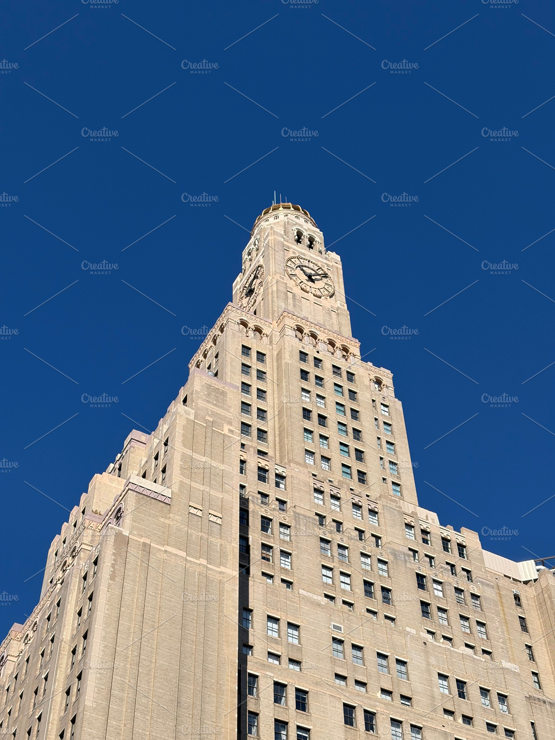The Williamsburgh Savings Bank, an Architecture Photo by Color FFF