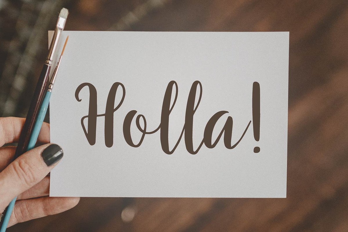 Eternal Lights, a Script Font by Patria Ari (P4tcreativa) (Photo 5 of 11)