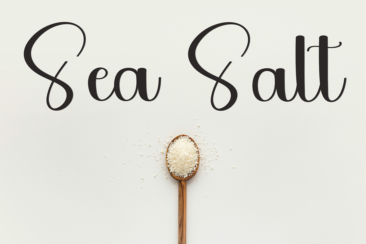 Earring, a Handwritten Font by InermediaSTUDIO (Photo 7 of 8)