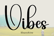 Halloween Signature, a Handwritten Font by InermediaSTUDIO (Thumbnail 2 of 7)