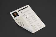 Modern Professional Resume & Cover, a Resume Template by PixelStudio (Thumbnail 3 of 4)